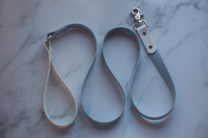 Biothane Leash - Two Toned - Style 2 (Color: Pastel Blue|White, size: 4 ft)